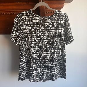 Eileen Fisher silk crew neck, Small